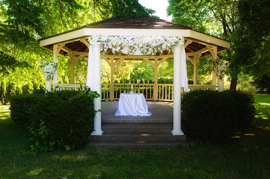 Settlemier House gazebo